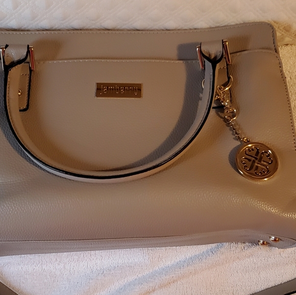 Purse - Picture 2 of 3